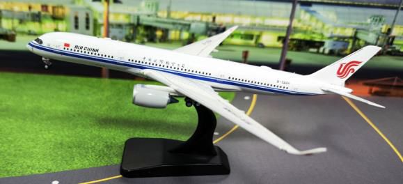 [Pre-order item] A350-900 Air China B-322H 1/400 (AV20250110) [AV4273] 