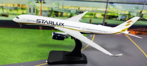 [Pre-order item] A350-900 Starlux Airlines B-58503 1/400 (AV20250110) [AV4282] 