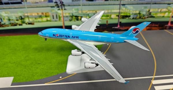 【予約商品】A380-800 大韓航空 HL7621 1/400 (AV20260919) [AV4427]