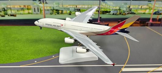 【予約商品】A380-800 アシアナ航空 HL7634 1/400 (AV20260919) [AV4428]