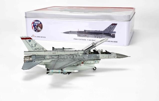 【予約商品】F-16D シンガポール空軍 425th FS ルーク空軍基地 96-5035 1/72 (CA20240614) [CA721606]