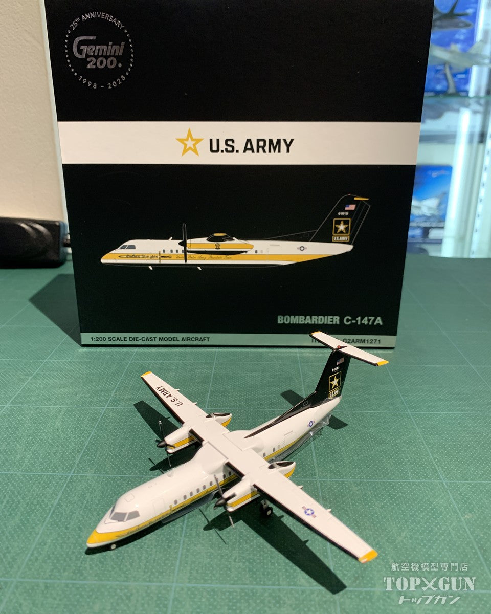 NG200 アメリカ海兵隊　C-40A 1/200 JC Wings C-40A アメリカ海軍 165835 1/200[XX20278]
