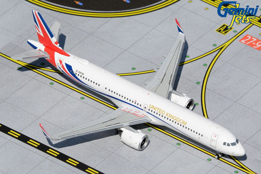 A321neo 英國皇家空軍（租賃自泰坦航空）特殊塗裝「英國」 G-XATW 1/400 [GMRAF111]