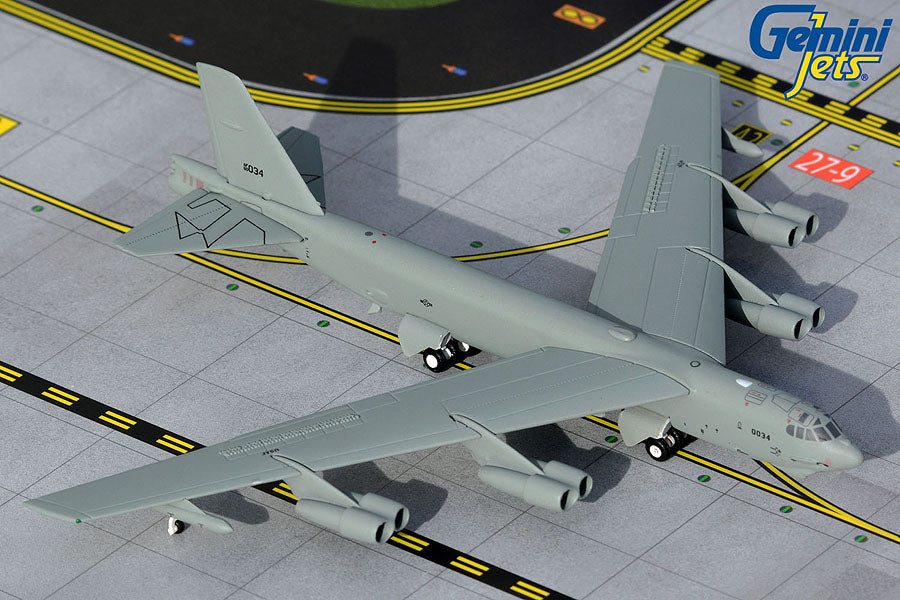 【お取り寄せ】B-52H アメリカ空軍 第5爆撃航空団 バークスデール基地 #60-0034 1/400 ※新金型 [GMUSA112]
