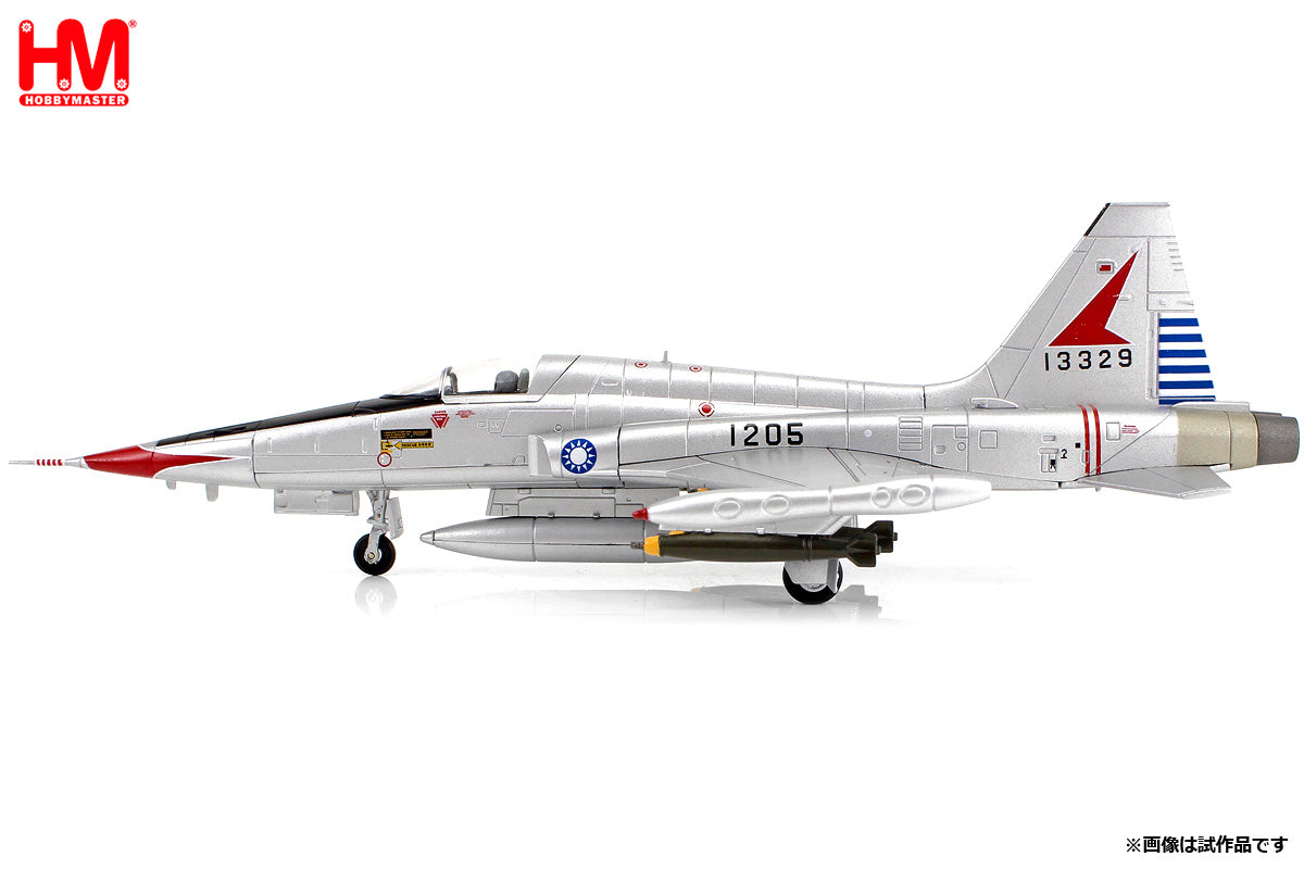 [Pre-order item] F-5A Freedom Fighter Republic of China Air Force 1st Fighter Squadron 1960 1/72 (HM20250126) [HA33001] 