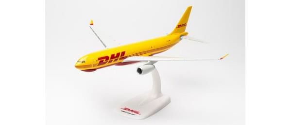 [Released on 7/31 (Wed)] [Pre-order item] A330-200F DHL (European Air Transport) D-ALMA 1/200 (HE20240419) [614139] 