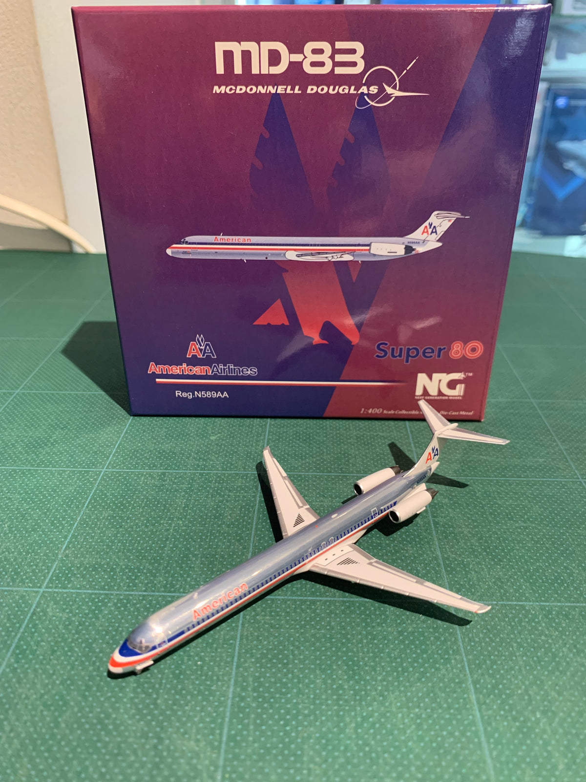 MD-83 アメリカン航空 new mould first launch N589AA 1/400[NG83001]