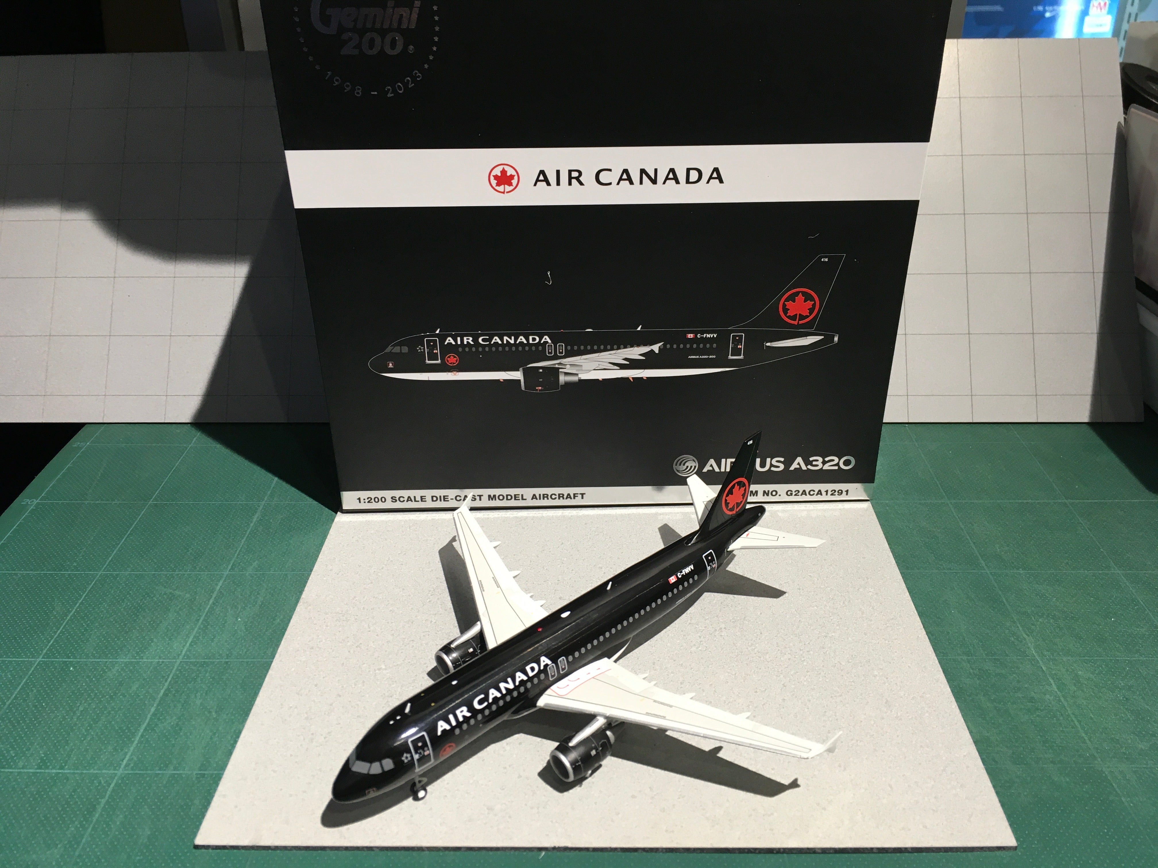 A320-200 Air Canada Jets "black color scheme" C-FNVV 1/200[G2ACA1291] 