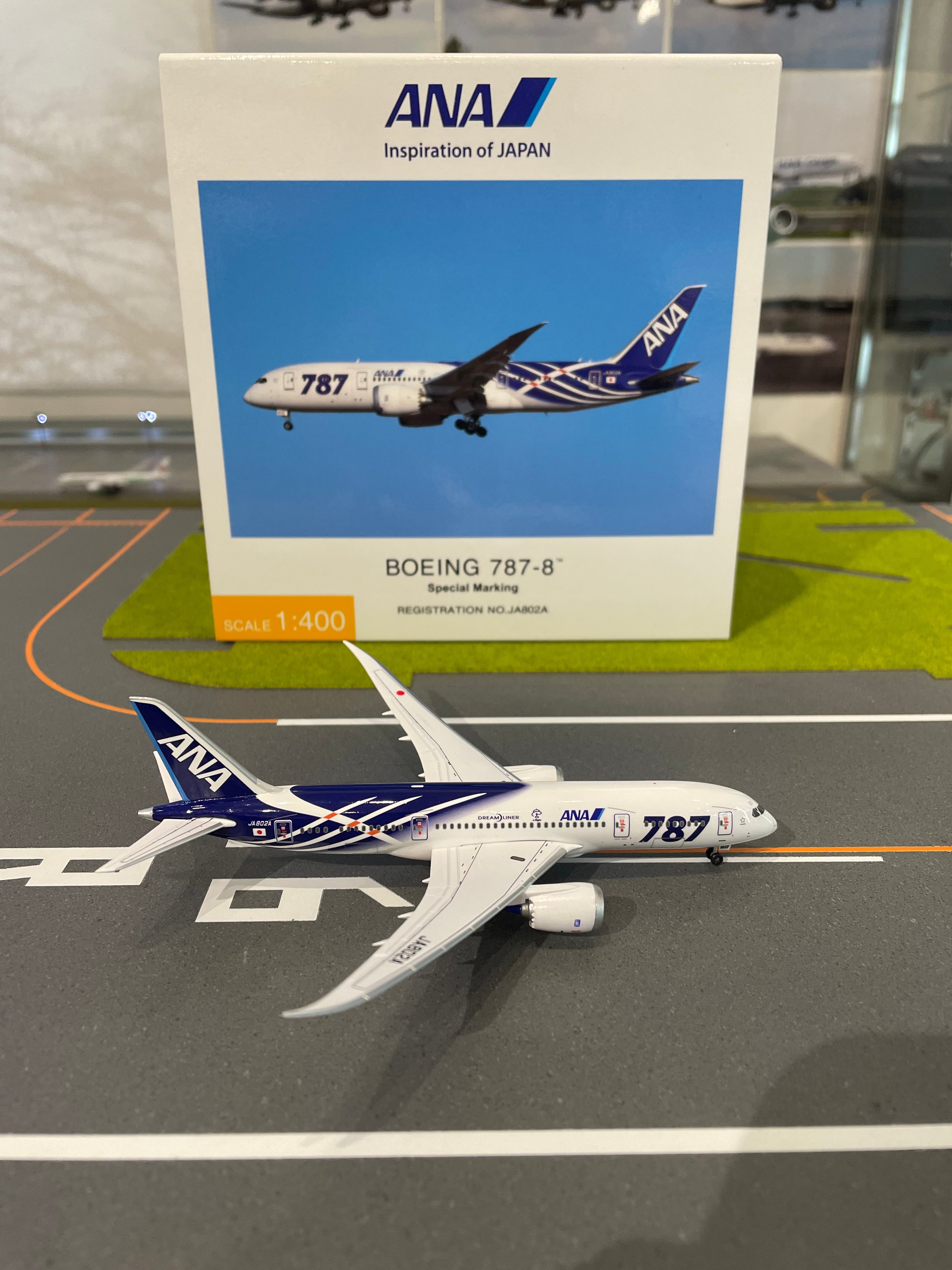 B787-8  ANA 全日空 特別塗装 完成品 ※ランディングギア付 JA802A 1/400 [NH40117]