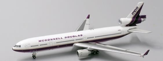 1/400 MD−11 「ハウスカラー」 1/400 MD-11 マクドネル・ダグラス ハウスカラー N211MD | ひこ
