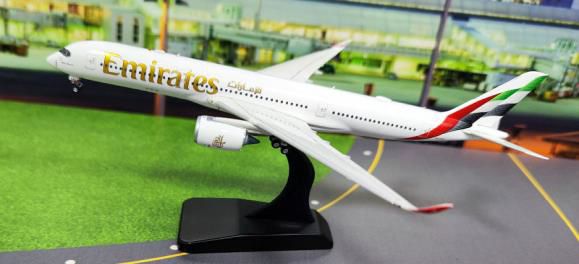 [Pre-order item] A350-900 Emirates Airlines A6-EXA 1/400 (AV20250110) [XB0003] 