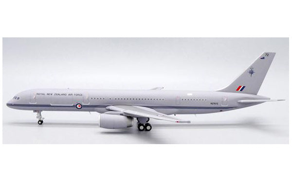 【予約商品】757-200C ニュージーランド空軍 NZ7572 1/200 (JC20250926) [XX20099]