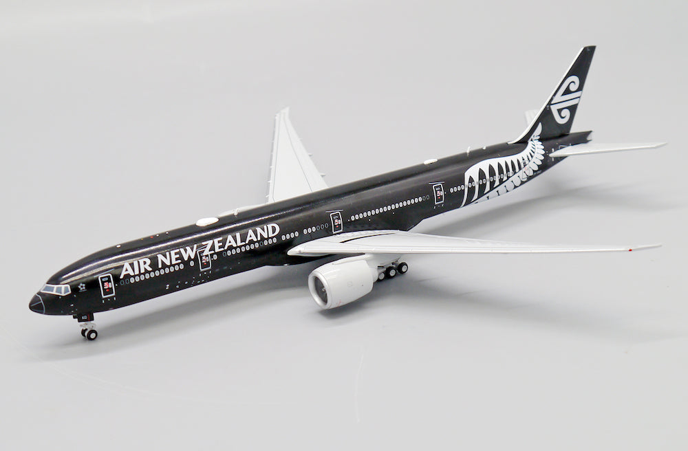 【予約商品】777-300ER ニュージーランド航空 「オールブラックス」 ZK-OKQ 1/400 (JC20231103) [XX40006]