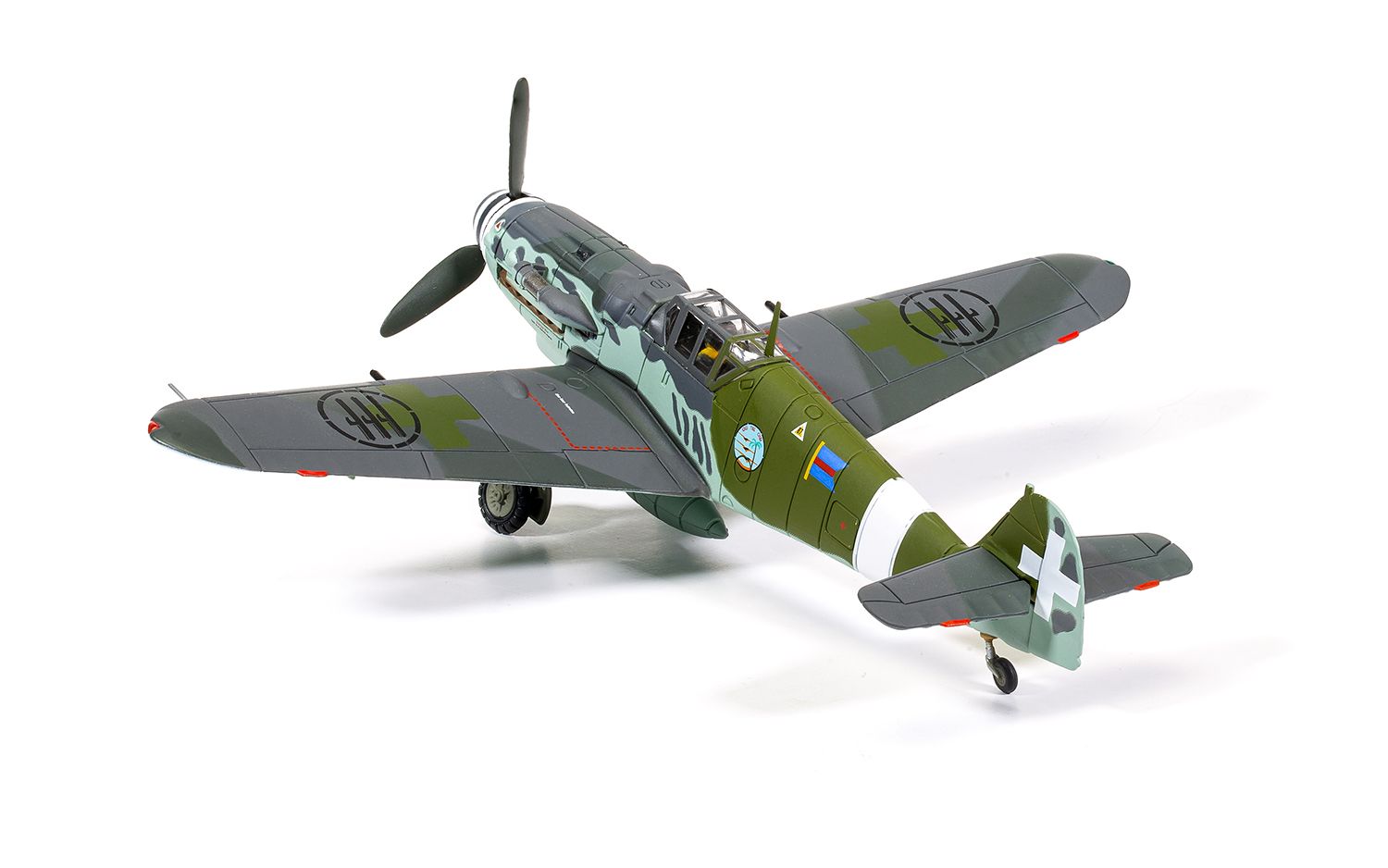 大迫力】1/18 ドイツ空軍 メッサーシュミットMe109G-6 完成品 - 模型