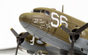 ダグラス C-47A スカイトレイン 「Night Fright」 1944年6月5/6日 #42-100521 1/72[AA38211]