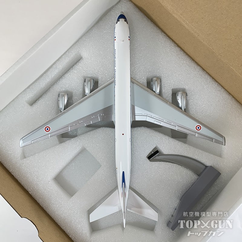 DC-8-72 フランス空軍  46130  1/200 [B-872-130]