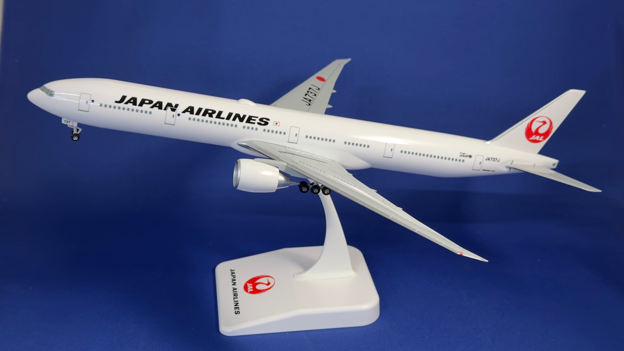 B777-300ER JAL日本航空 JA737J WiFiアンテナ装備 1/200 ※プラ製 [BJE3061]
