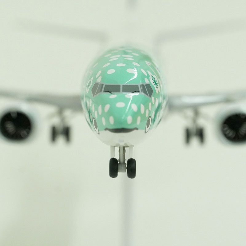 B737-800w JTA 日本トランスオーシャン航空 特別塗装 「結ジンベエ」 JA07RK 1/130 ※プラ製 [BJE3064]