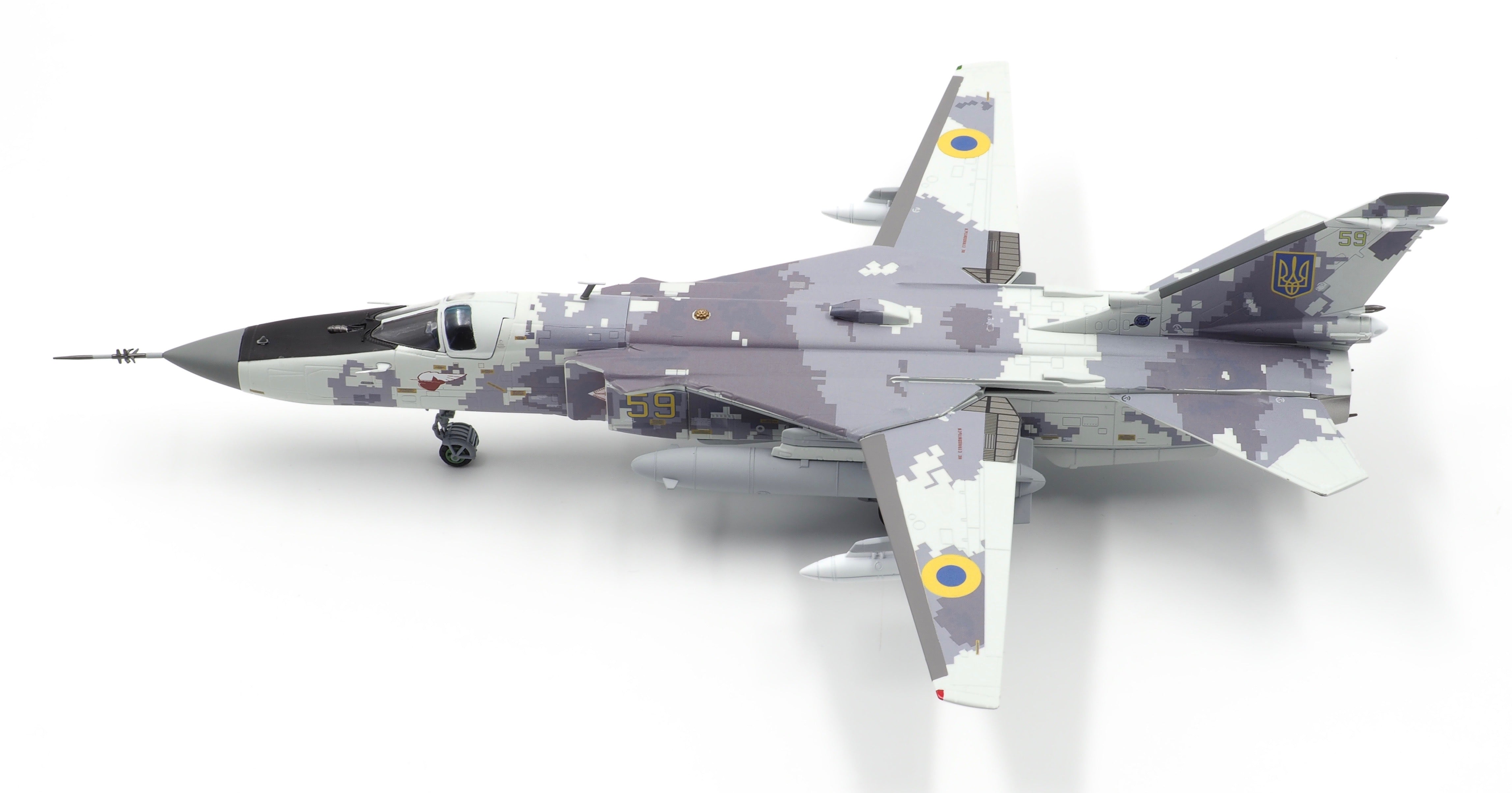 Su-24MR (reconnaissance type) "Fencer-E" Ukrainian Air Force #59 1/72 [CA722405]