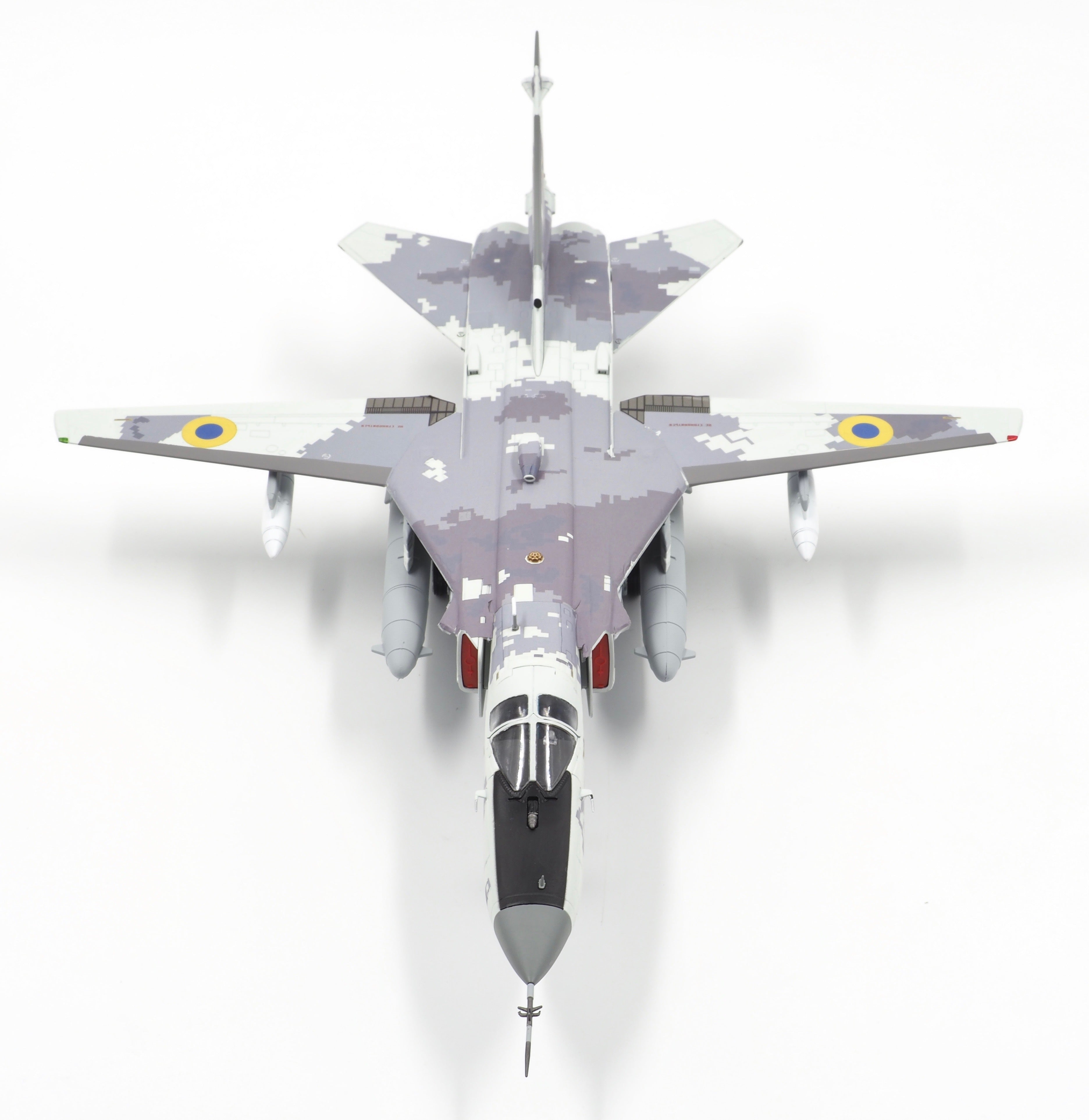 Su-24MR (reconnaissance type) "Fencer-E" Ukrainian Air Force #59 1/72 [CA722405]