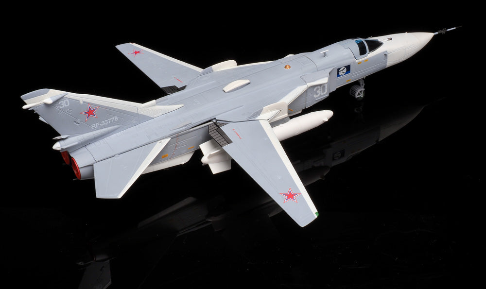 Su-24MR (reconnaissance type) "Fencer-E" Russian Navy #30 1/72 [CA722411]