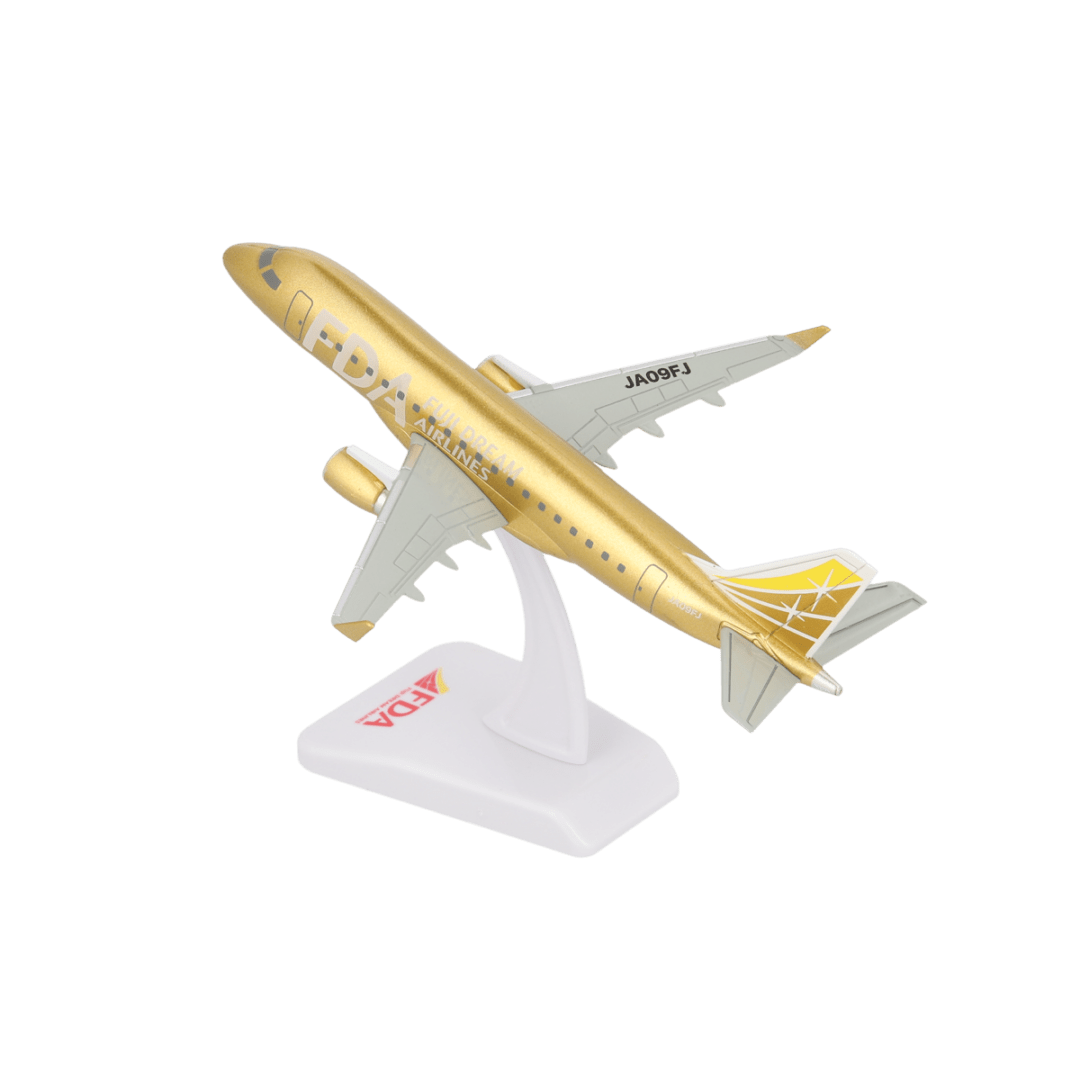 エンブラエル175 フジドリームエアラインズ 金 JA09FJ プラ製完成品ディスプレイスタンドモデル 1/300 [FDA-JA09FJ]
