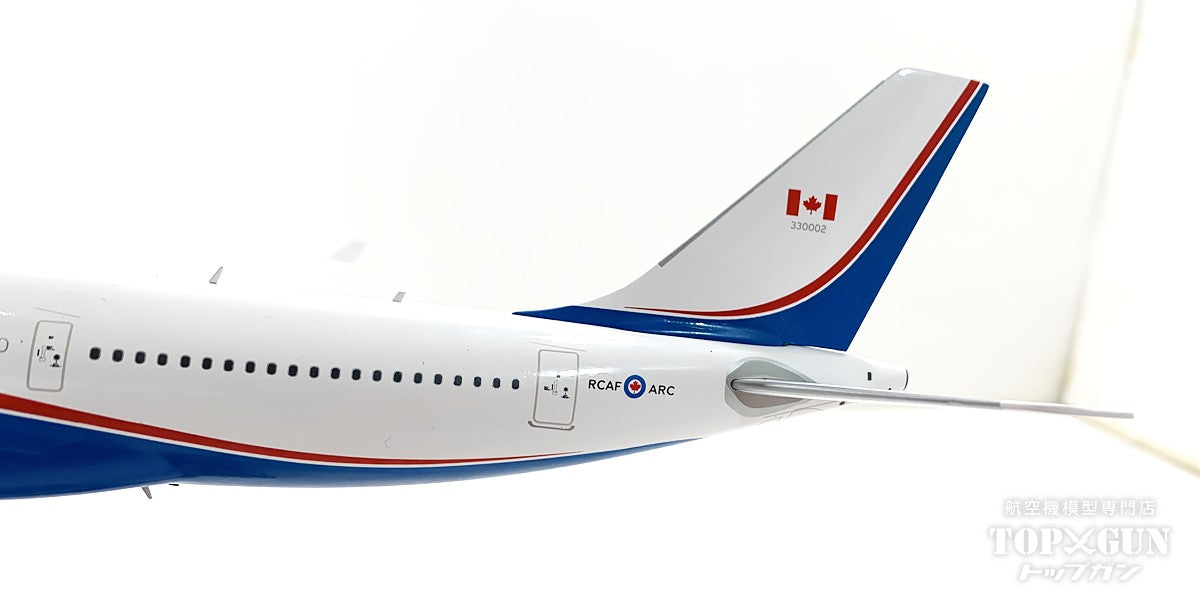 CC-330 (A330-200) Royal Canadian Air Force Government Aircraft 330002 1/200 [G2CAF1275] 