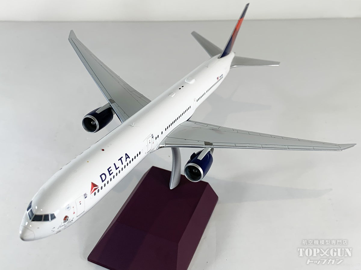 B767-400ER デルタ航空 「Vince Dooley」 N842MH 1/200 [G2DAL1444]