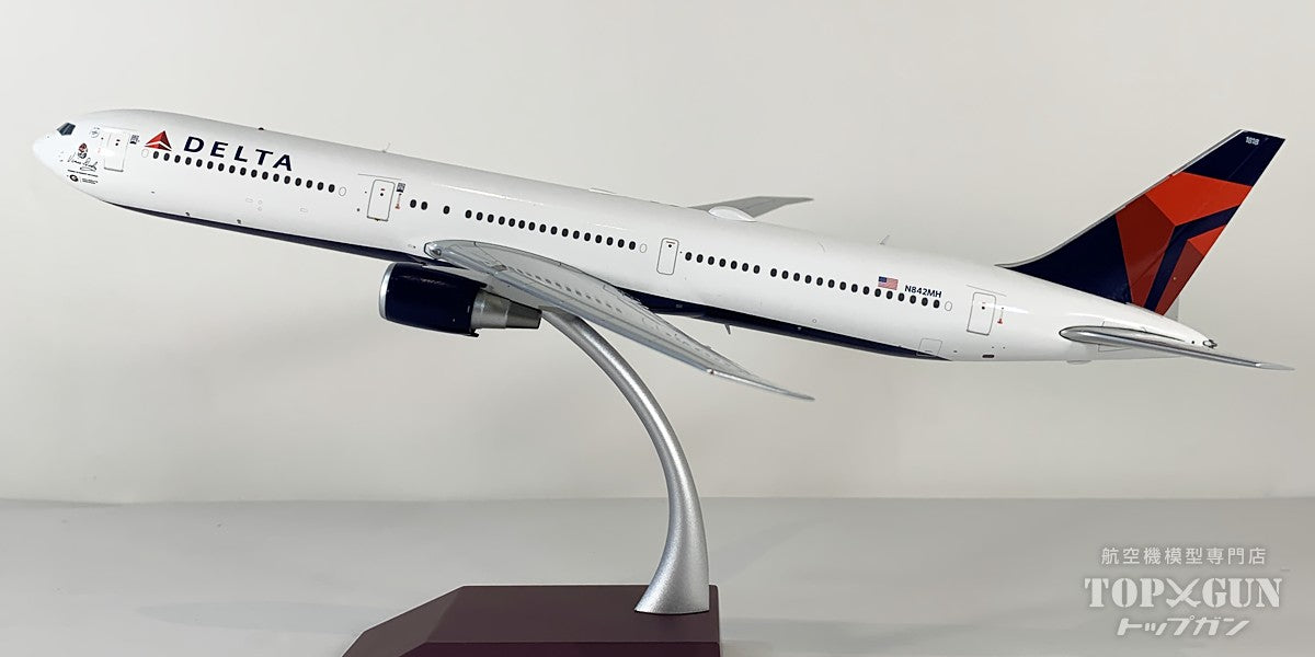 B767-400ER デルタ航空 「Vince Dooley」 N842MH 1/200 [G2DAL1444]