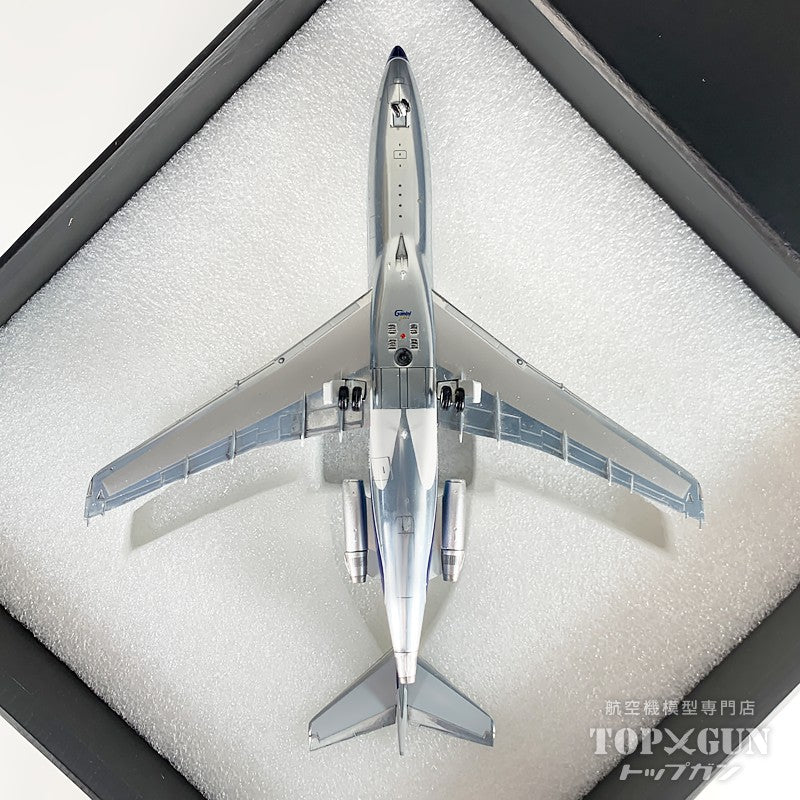 B727-100 イースタン航空 ※ポリッシュ仕上げ・メタルスタンド付属 N8120N 1/200 [G2EAL1362]