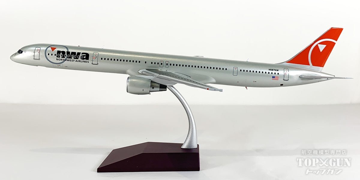 B757-300 ノースウエスト航空 「final livery」 ※メタルスタンド付属 N587NW 1/200 [G2NWA1422]