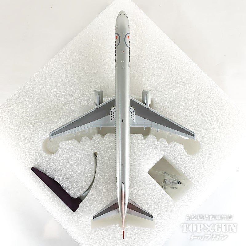 B757-300 ノースウエスト航空 「final livery」 ※メタルスタンド付属 N587NW 1/200 [G2NWA1422]