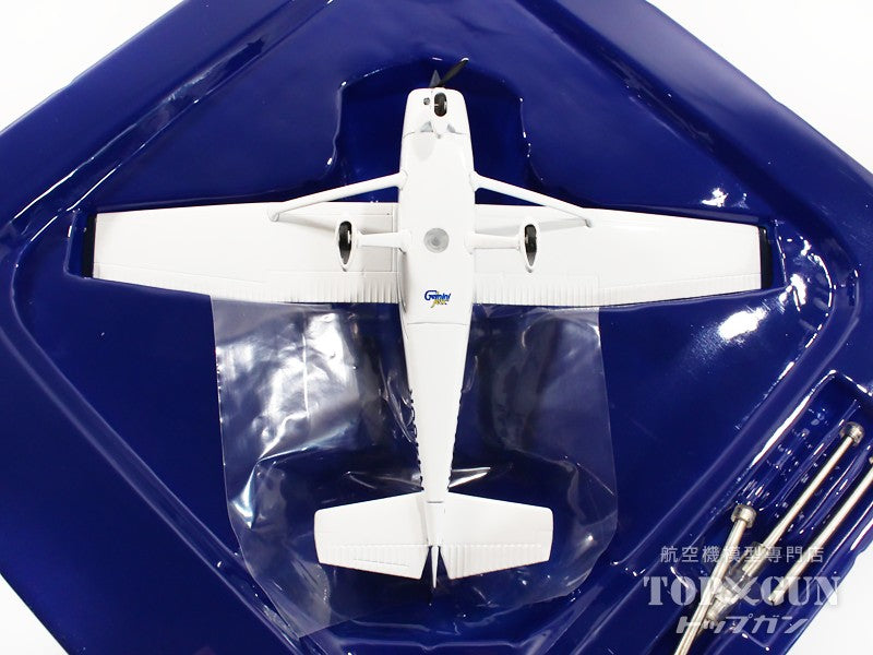 GeminiACES セスナ 172M 「Sporty's/Wright Bros. Collection」 N4480R 1/72