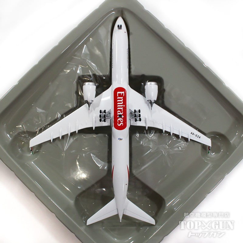 GeminiJets 777-9 Emirates Airlines (wing tips raised and fixed) A6