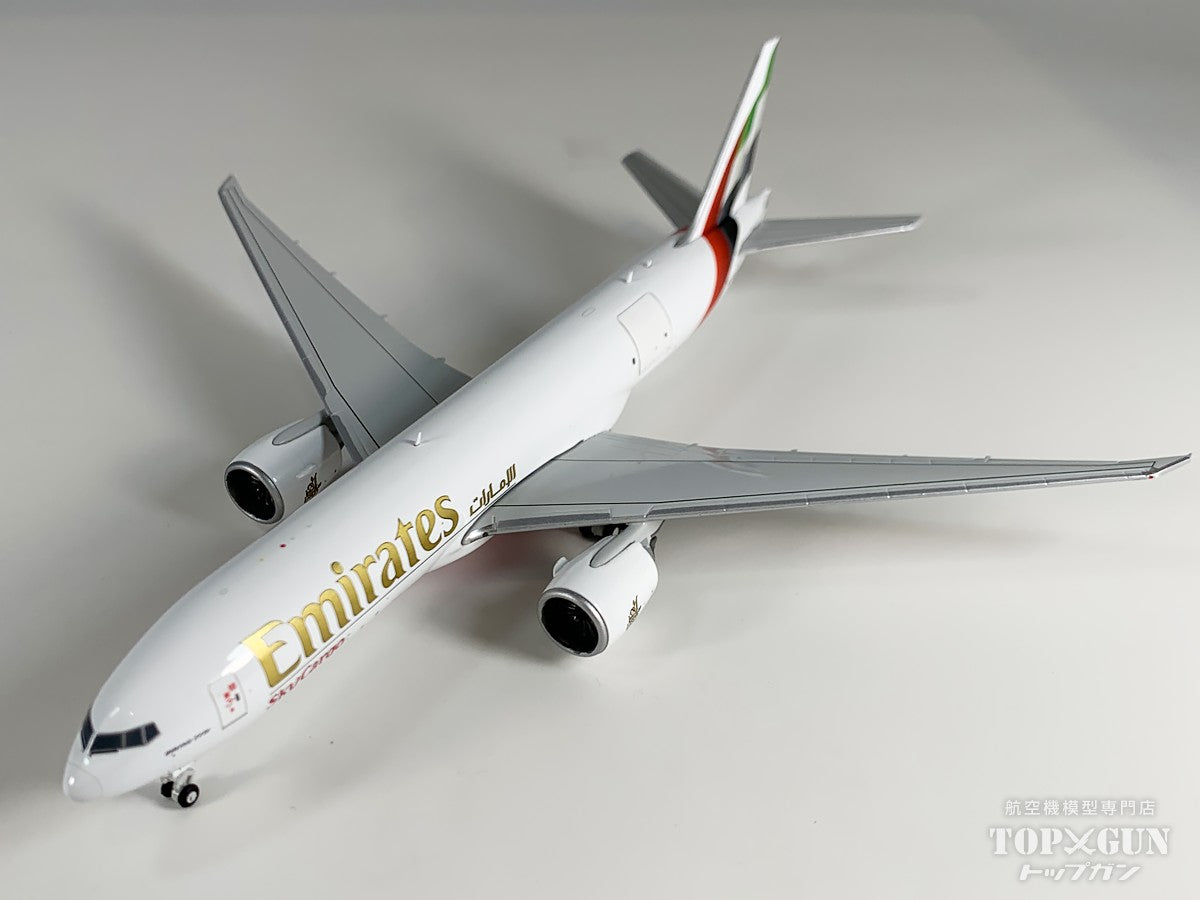 B777-200LRF エミレーツ スカイカーゴ 「new livery」 ※開閉選択式 A6-EFV 1/400 [GJUAE2382]