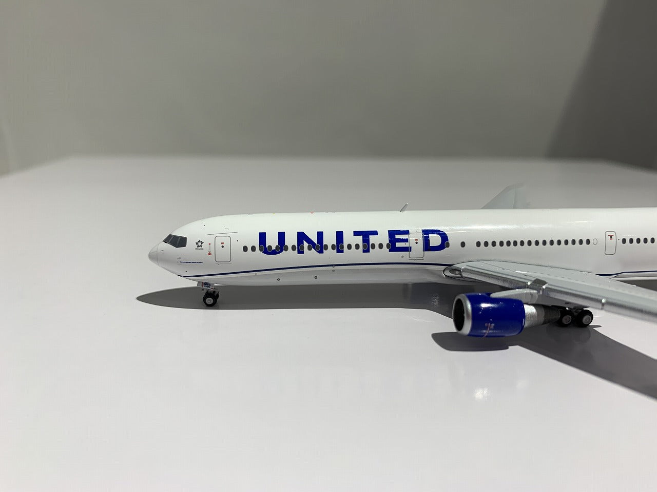 767-400ER United Airlines N76064 1/400[GJUAL2152] 