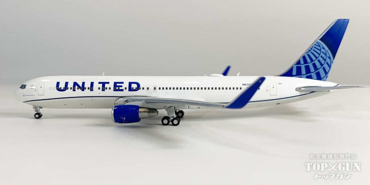 B767-300ER ユナイテッド航空 N670UA 1/400 [GJUAL2227]