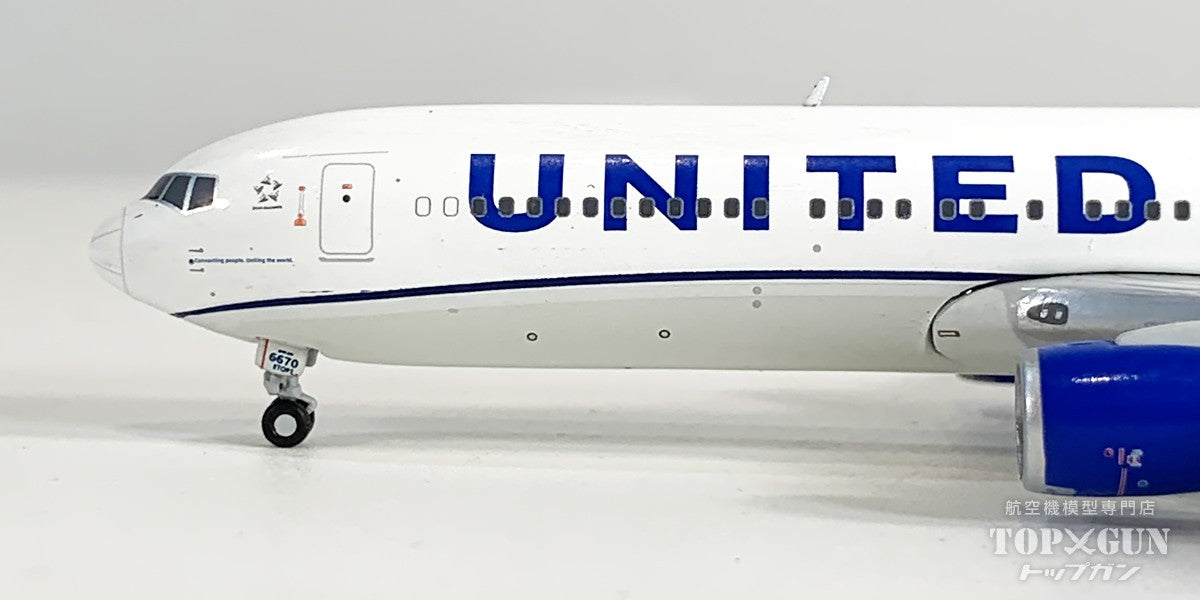 B767-300ER ユナイテッド航空 N670UA 1/400 [GJUAL2227]