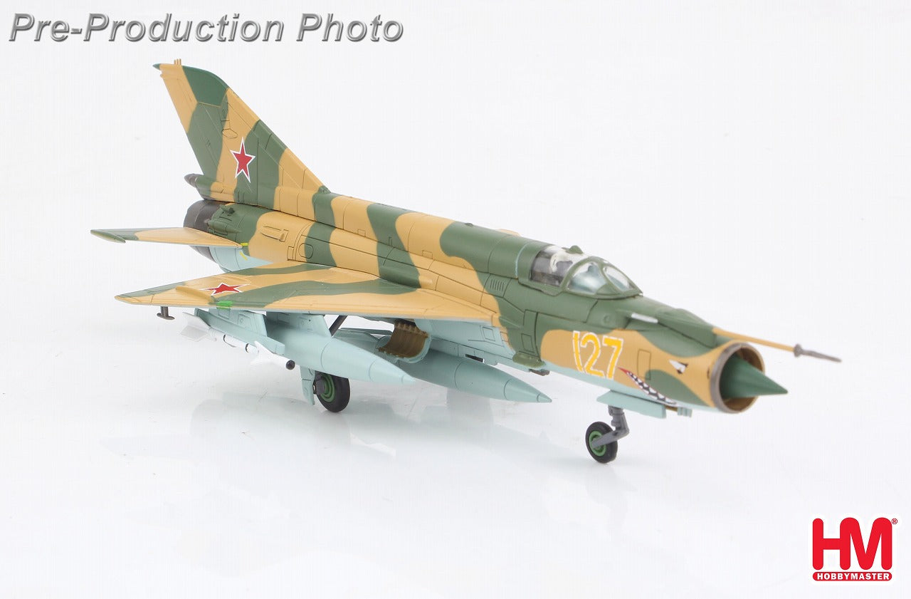 MIG-21SM ソビエト空軍 第812訓練航空連隊 ハリコフ高等軍事航空学校 1/72 [HA0154]