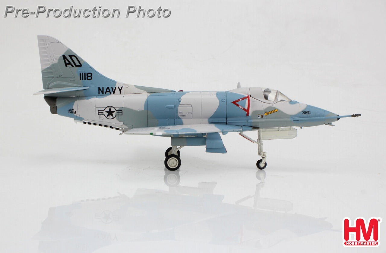 【予約商品】A-4E アメリカ海軍 VA-43  「アグレッサースキーム」 1975年 151118 1/72 (HM20251006) [HA1442]