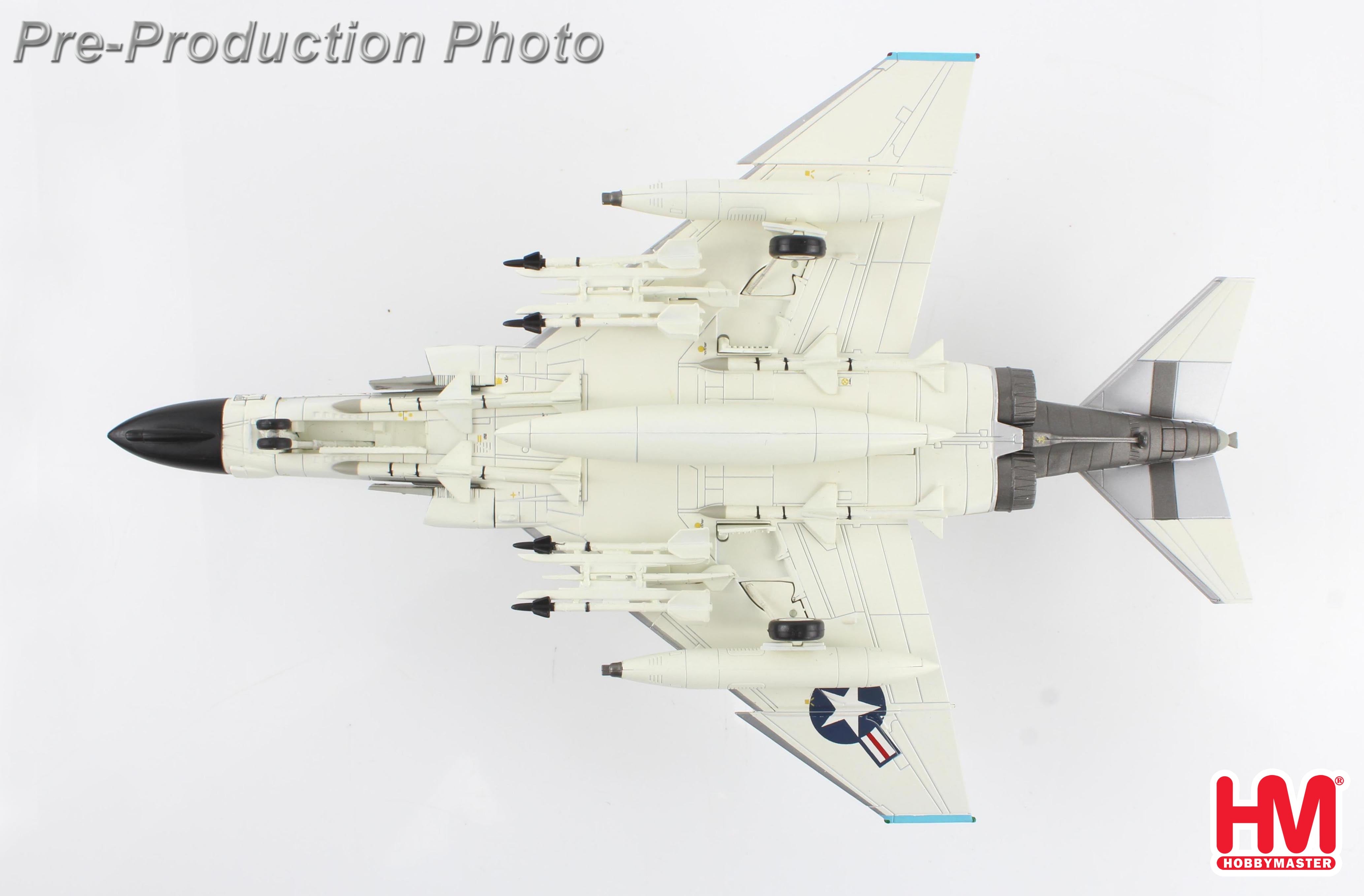 F-4B Phantom II US Marine Corps VMFA-122w/SUU-23 Gunpod 1/72 [HA19049]