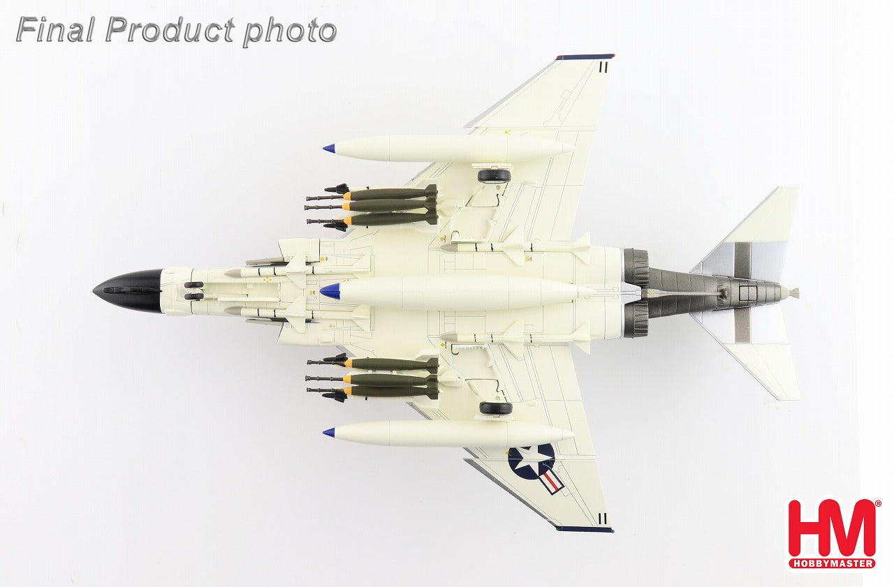 F-4B Phantom II US Navy VF-143 Pukin Dogs 1967 1/72 [HA19051]