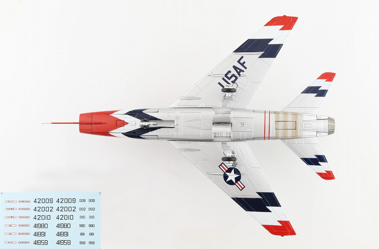 F-100 36th Day Fighter Wing Acrobatic Team "Sky Blazers" of the United States Air Forces in Europe, 1960 season (decals included) 1/72 [HA2124]