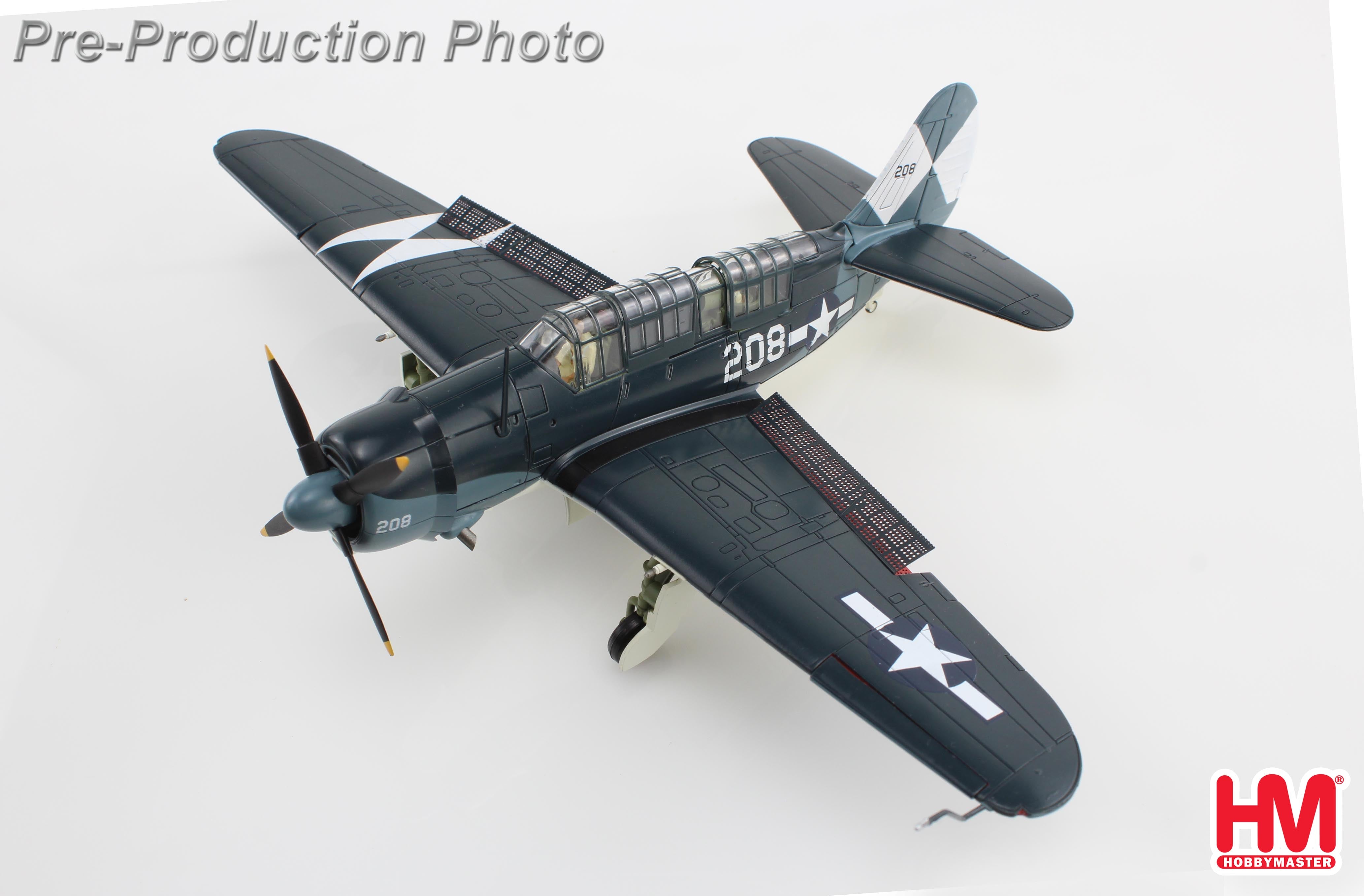 SB2-C Helldiver US Navy USS Essex 1945 1/72 [HA2214]