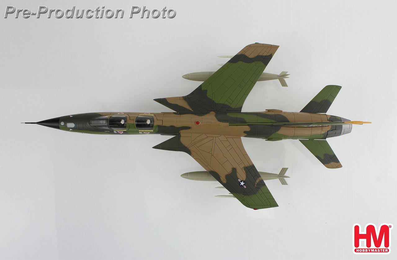 F-105F 雷公第 355 战术战斗机中队红河表​​演艇 1/72 [HA2523] 