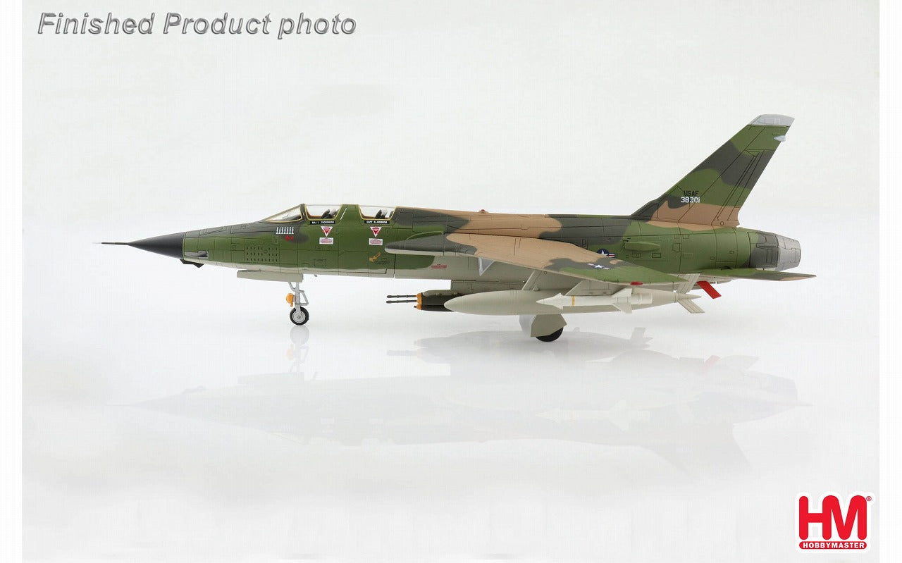 F-105F (雙座) 美國空軍第 355 戰術戰鬥機聯隊第 357 戰術戰鬥機中隊 Leo Thorsness 中校 1967 年 4 月 17 日 #63-8301 1/72 [HA2551]