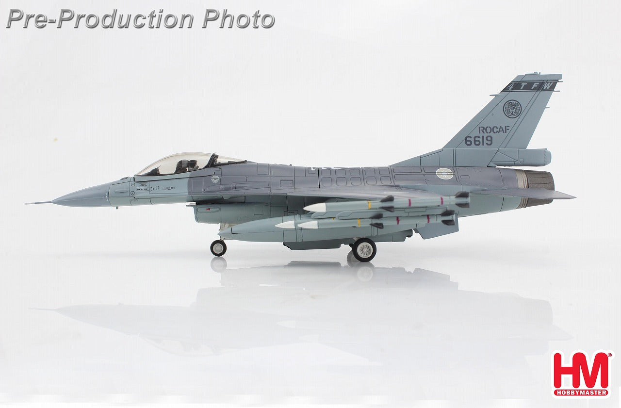 Hobby Master F-16V 中華民国空軍 第21戦術戦闘機群 ※AIM-120付属 1/72