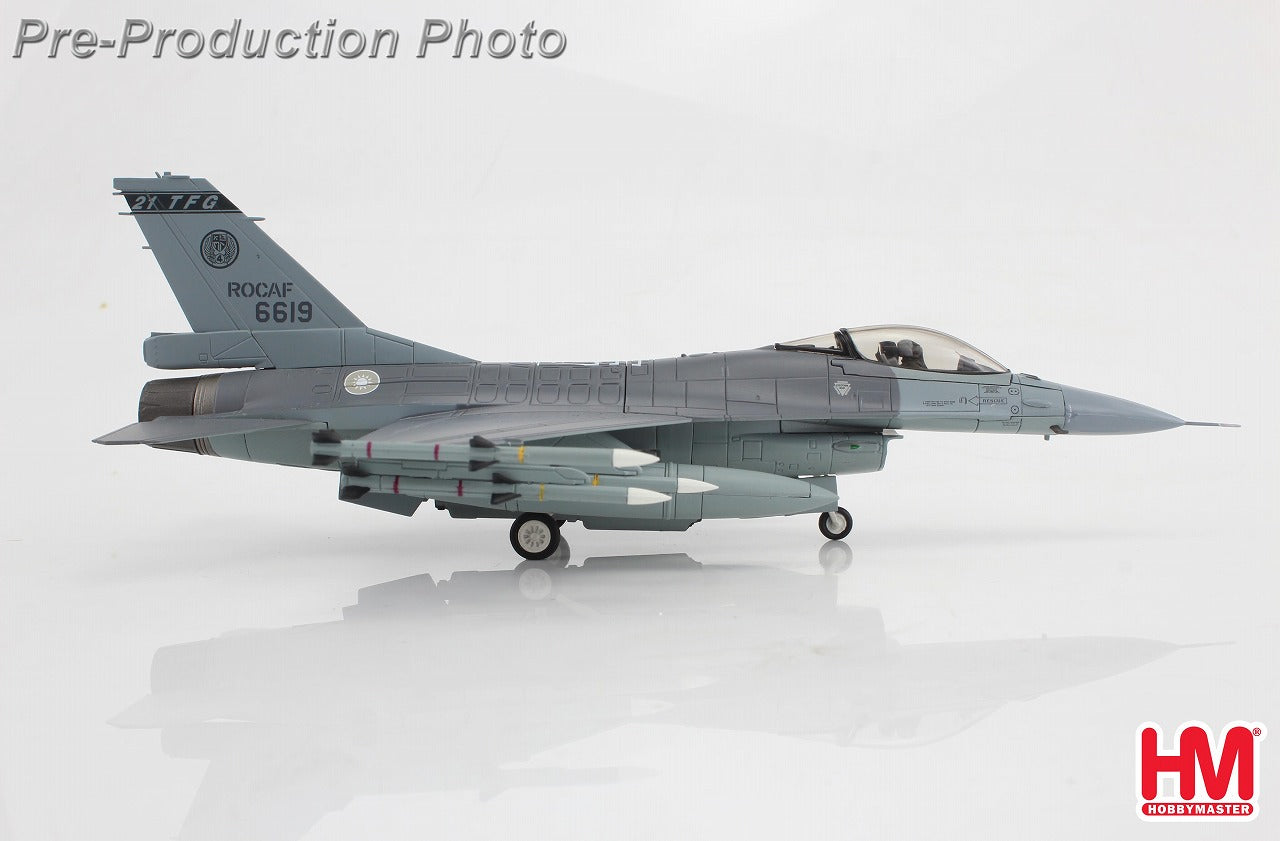 Hobby Master F-16V 中華民国空軍 第21戦術戦闘機群 ※AIM-120付属 1/72