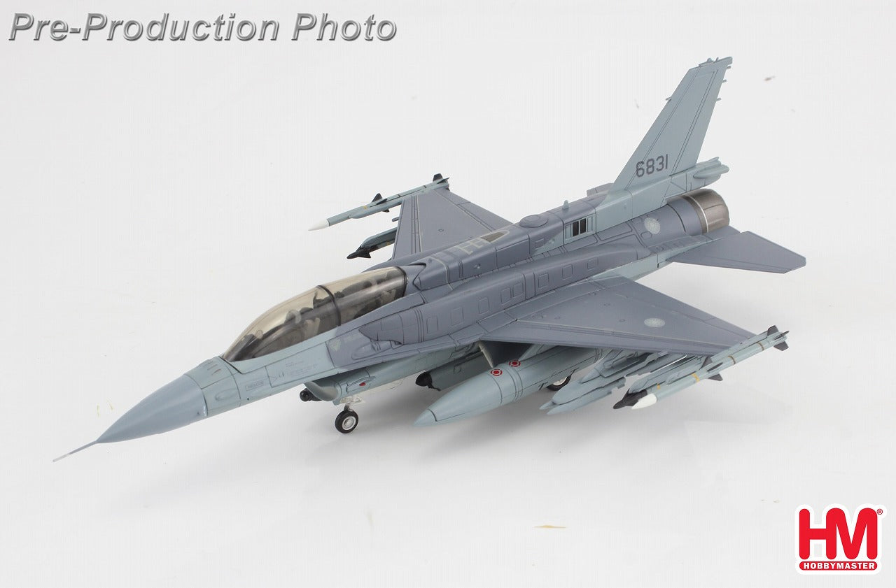 F-16D Block70 台湾空軍 2025年 IRSTポッド・GBU-39・AGM-154・AGM-88付属 6831 1/72 [HA38067]