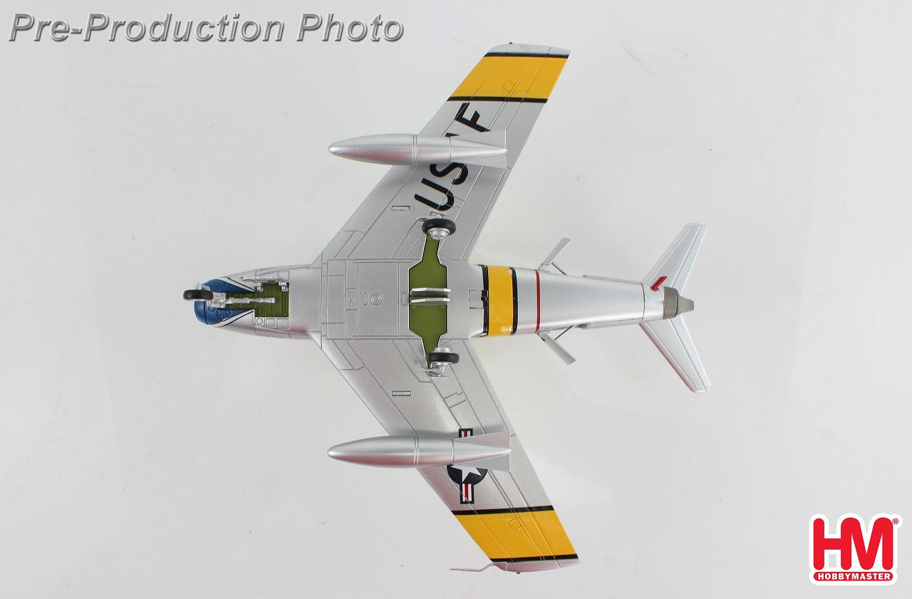 F-86F セイバー 「ジーン・クランツ EAA航空博物館所蔵機」 1/72 [HA4327]